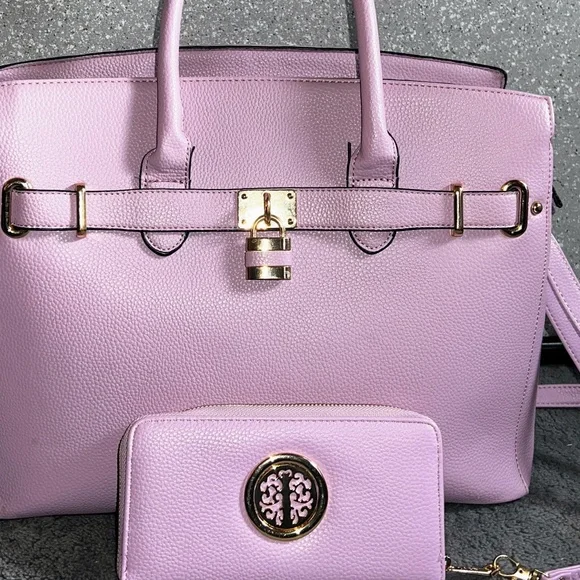 Purple Purse With Wallet - Picture 4 of 5